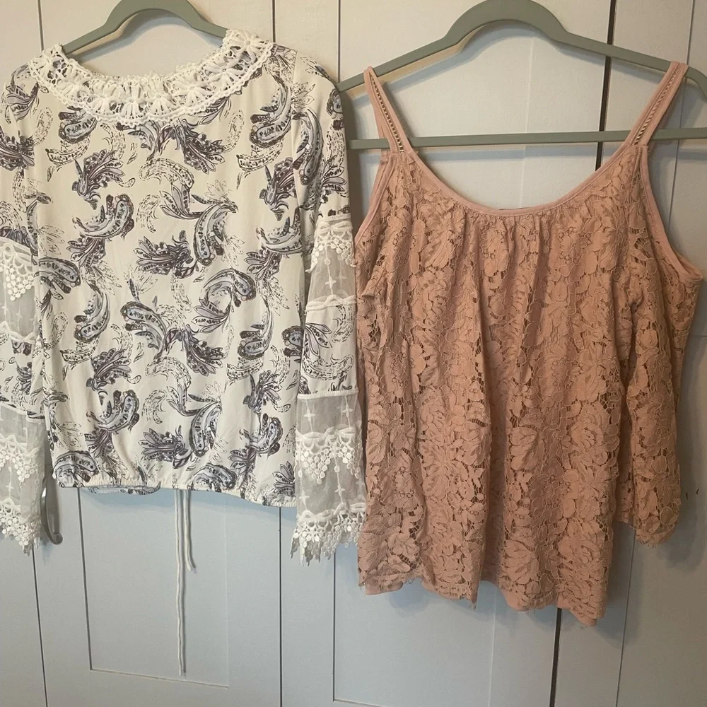 Bundle 2 White House Black Market Pink Lace Cold Shoulder Top & Lacy design. - Picture 10 of 14